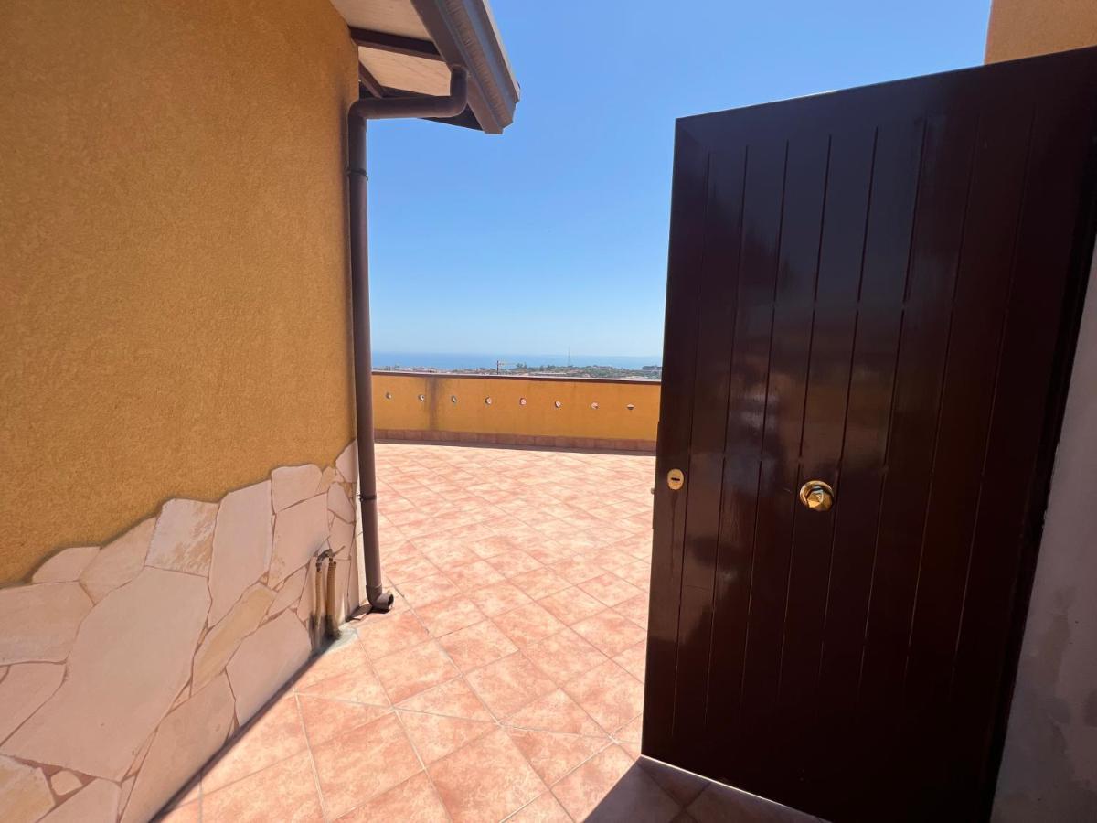 Vila Attico Etnamare Gravina di Catania Exteriér fotografie